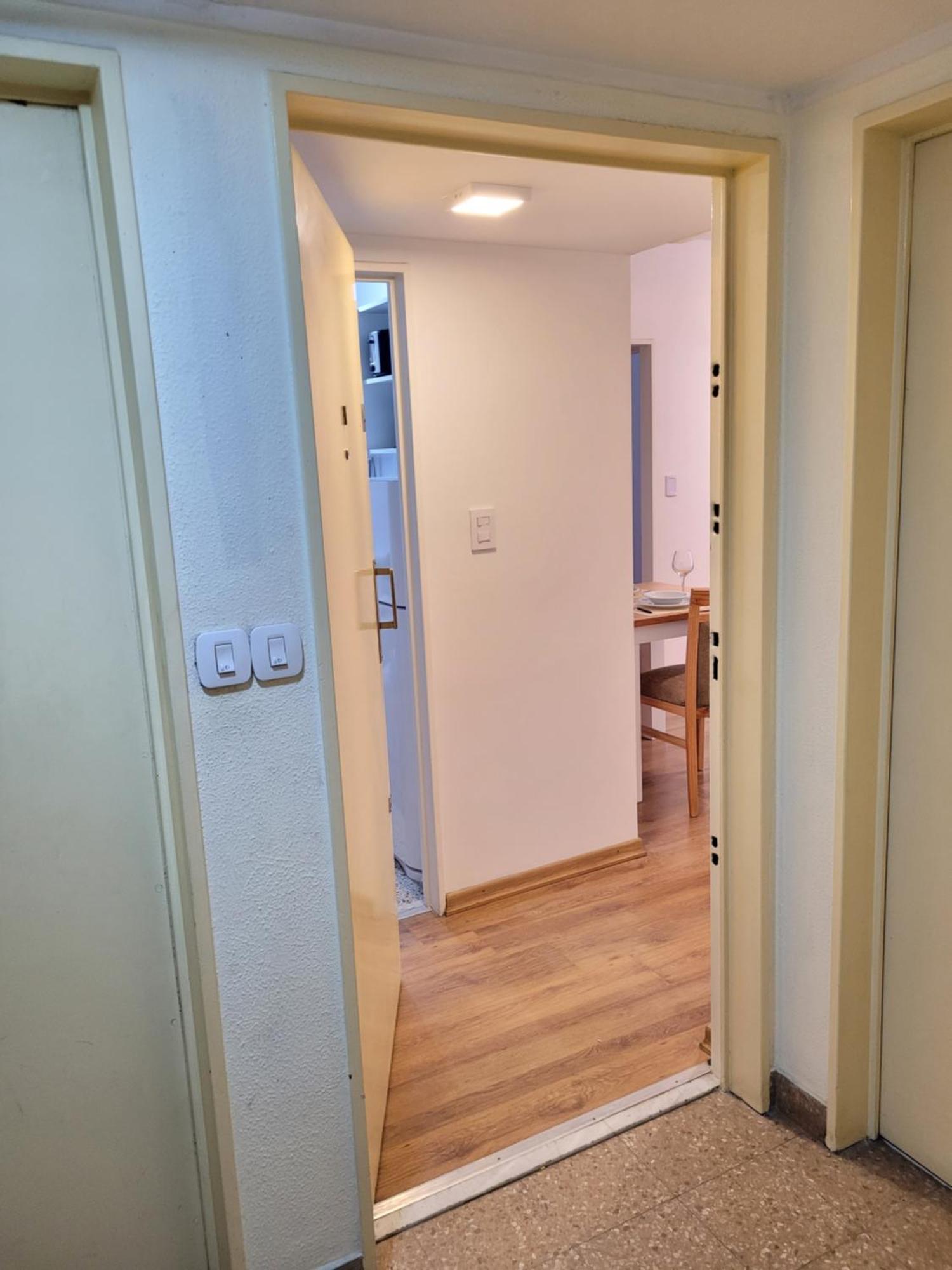 Apartment Pampa, Mayo